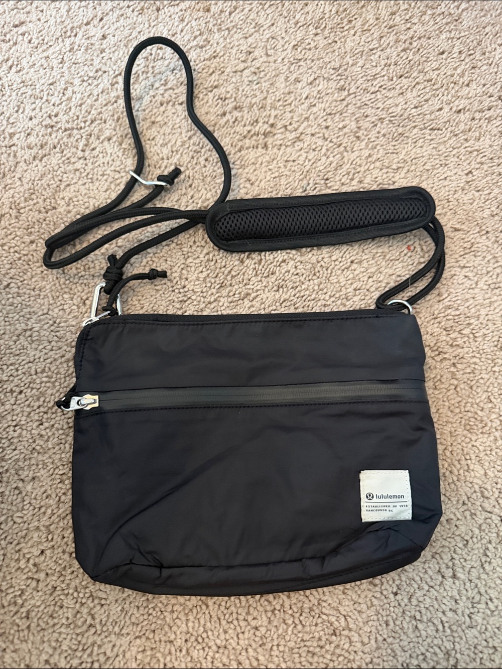 lululemon athletica Black Lightweight Crossbody Sling
